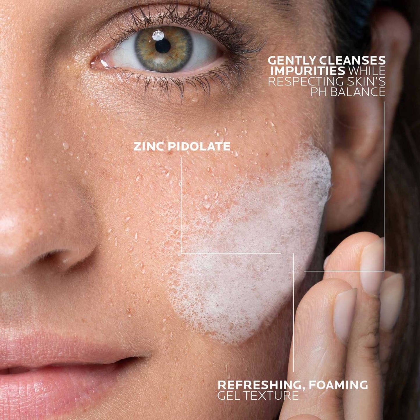 effaclar-gel-facial-wash-for-oily-skin-y3 LaRochePosay-Product-Effaclar-Effaclar-Foaming-Gel-400ml-3337872411991-texture-REV.jpg