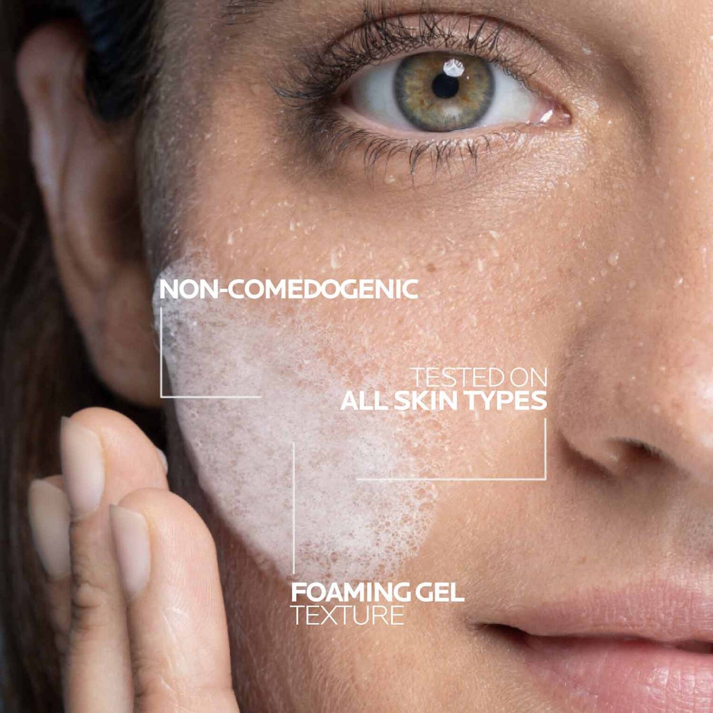 vitamin-c-brightening-facial-cleanser-m2 LaRochePosay-Product-Skincare-Purifying-Vitamin-C-Cleanser-200ml-3337875923613-Texture.jpg